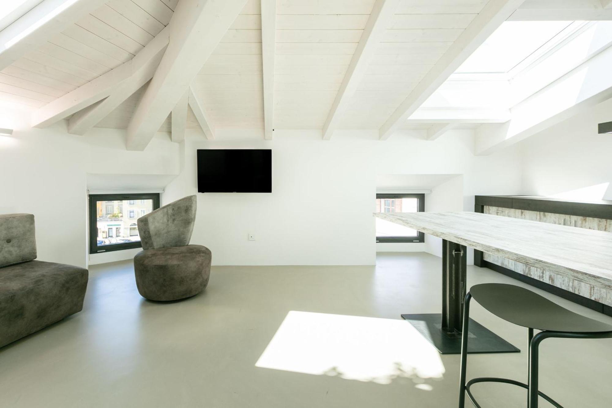 Domus Cavour Rooms&Suites Tirano Quarto foto