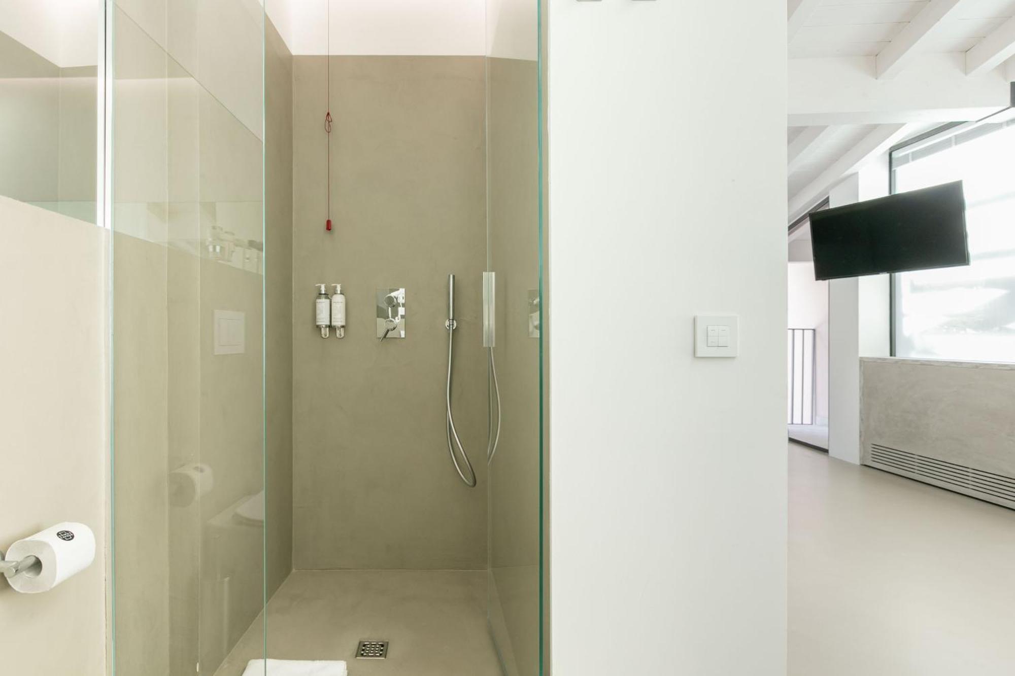 Domus Cavour Rooms&Suites Tirano Quarto foto